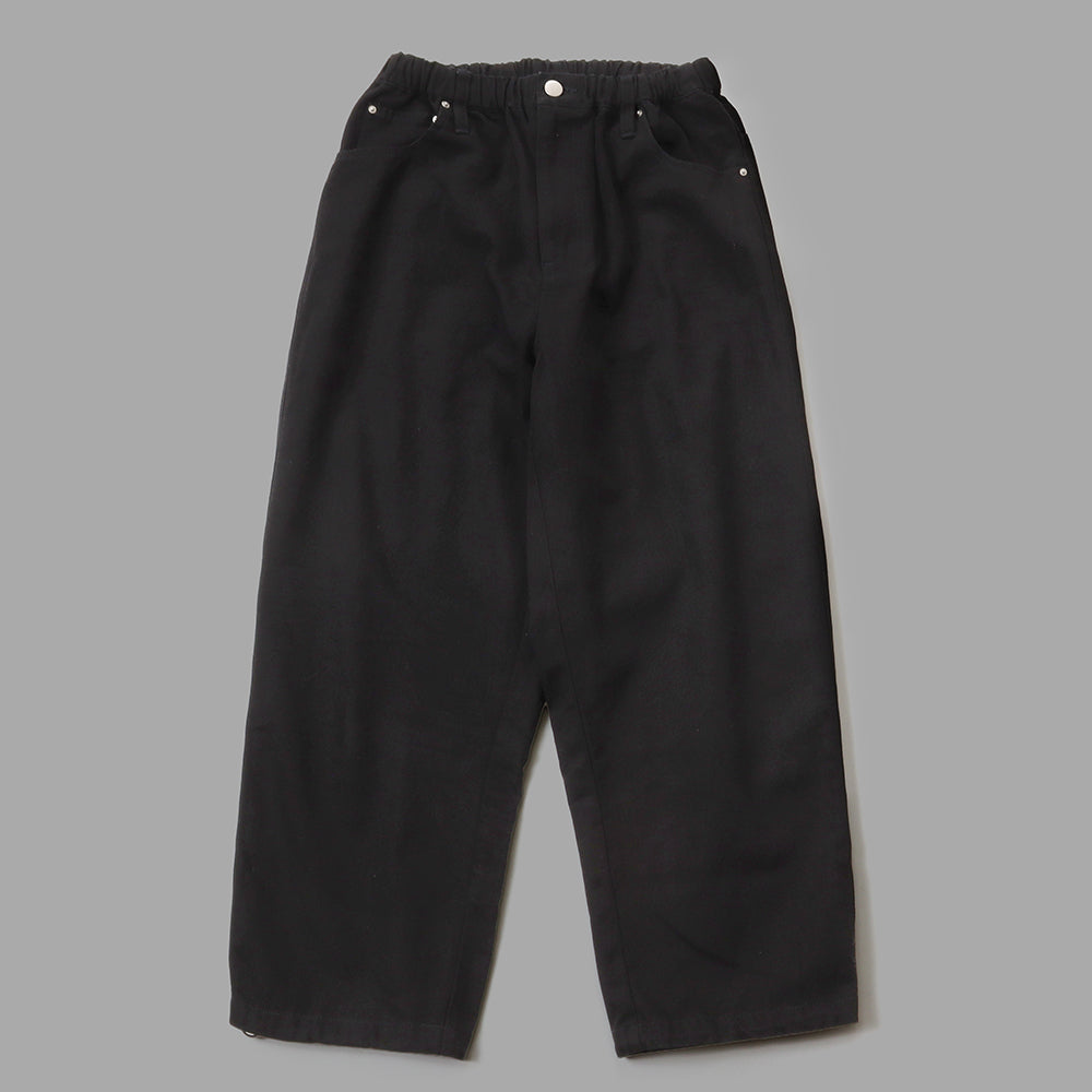 BLACKのDrawcord Easy Wide Denimの商品画像 8