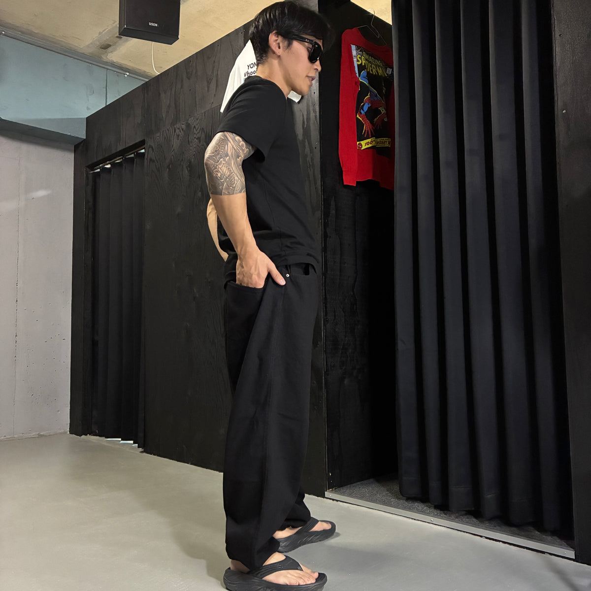 Drawcord Easy Wide Denimを
      身長160cm
      ・体重56kg
      ・Sサイズ
      ・BLACKカラー
      で着用した例