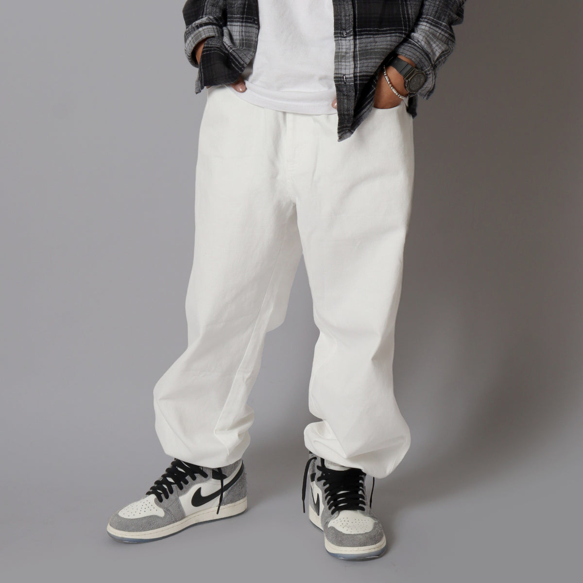 WHITEのDrawcord Easy Wide Denimの商品画像 1